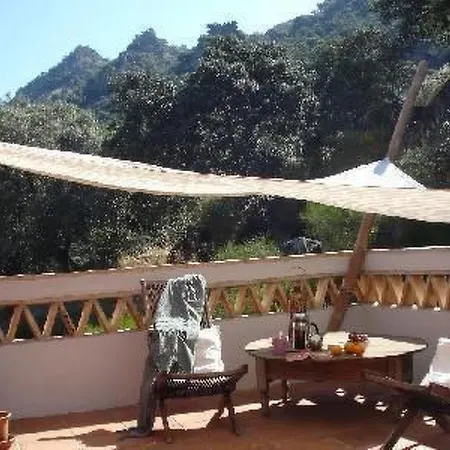 Cortijo Auf Der Al-manzil By Interhome بيت للعطل